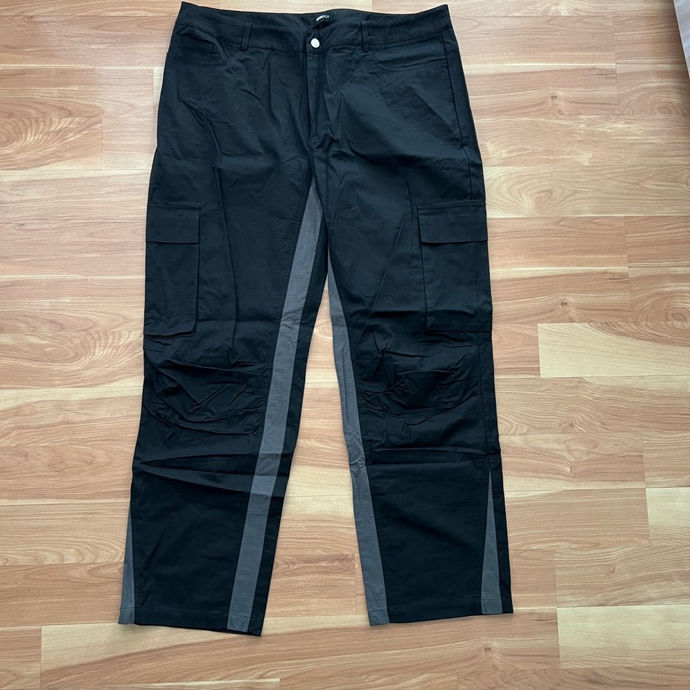 Men's Black and Gray Cargo Pants
